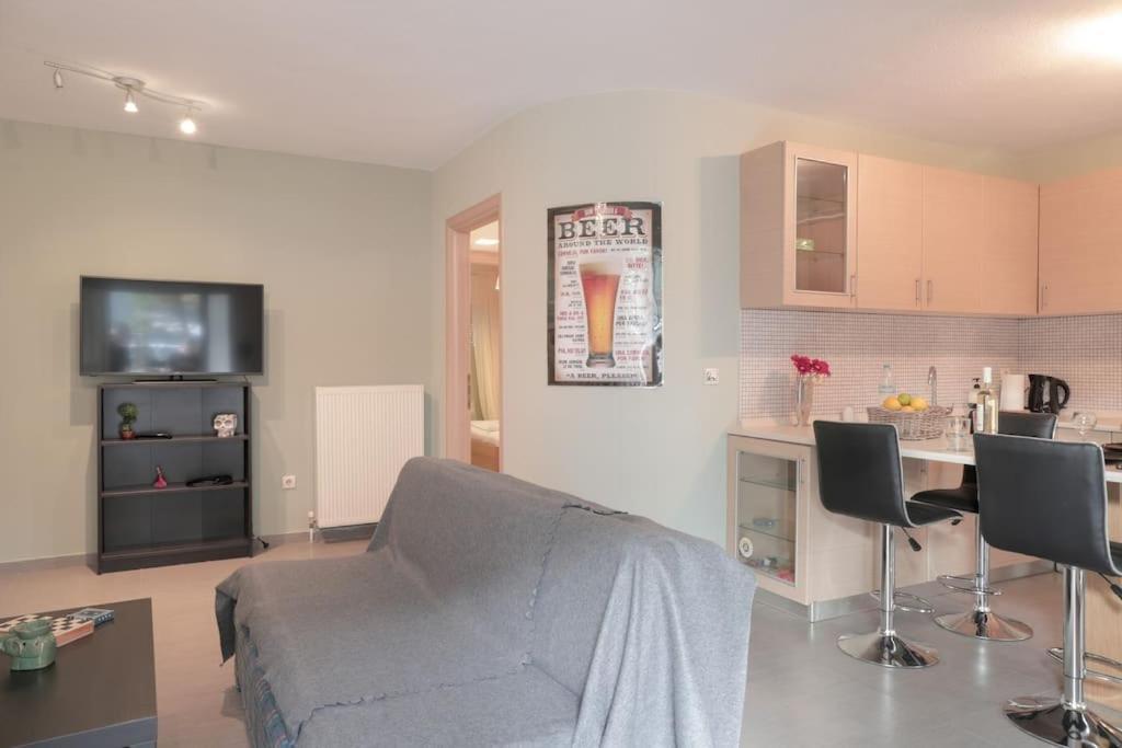 Апартаменты 5 Min From Papageorgiou Free Indoor Parking Салоники Экстерьер фото